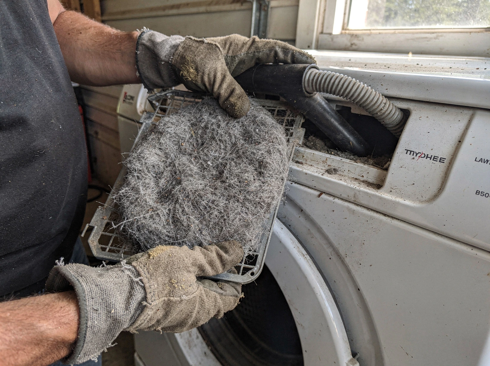 Cleaning Dryer Lint Trap service in Manchester, VA